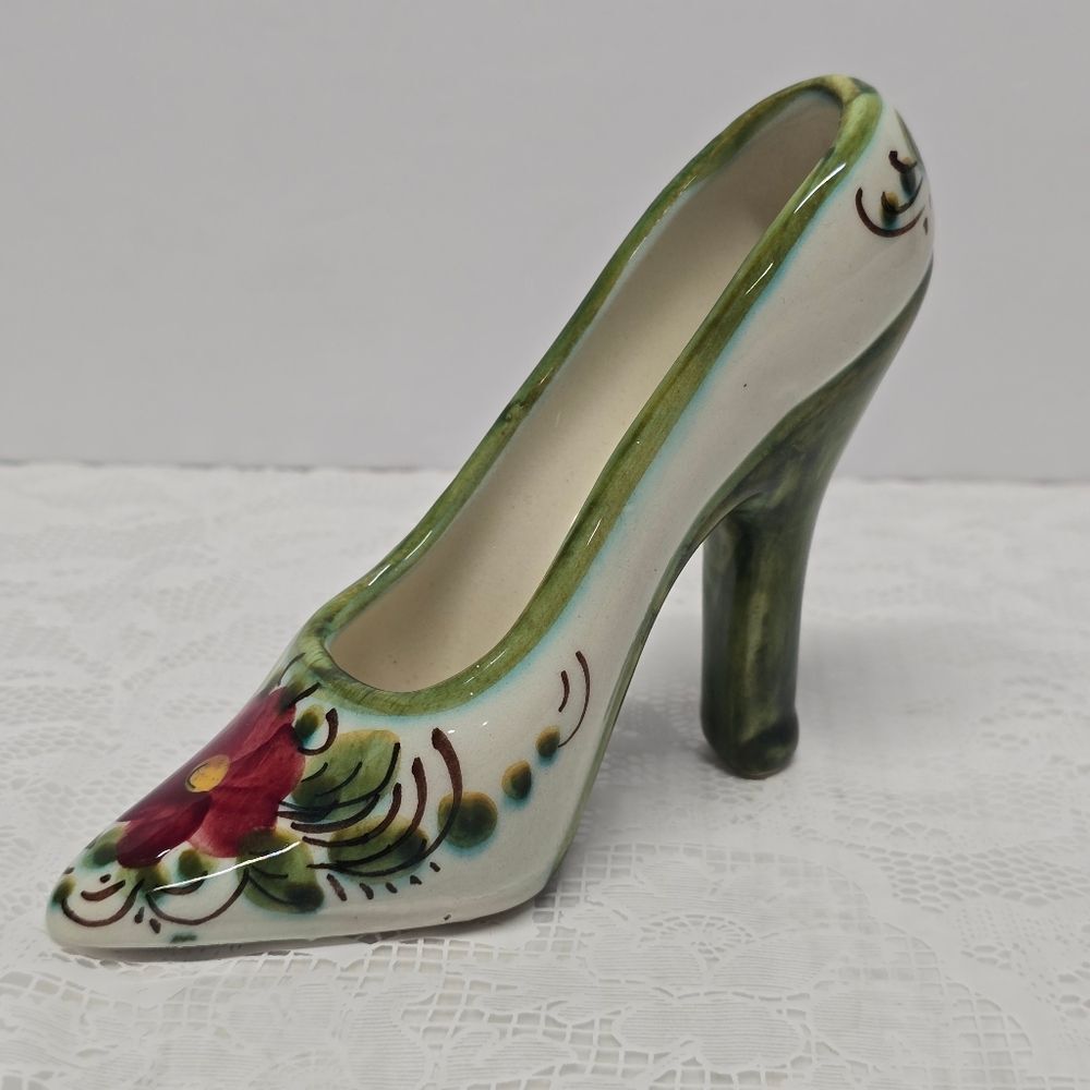 Vintage Deruta Majolica Porcelain Shoe Hand Painted Art Pottery Italy Signed